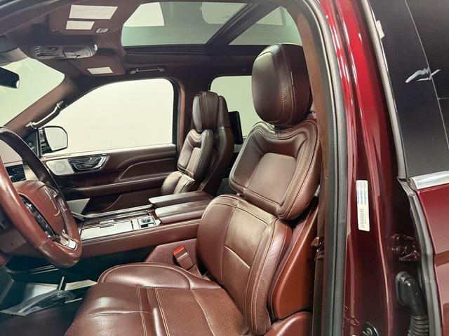 Photo of 2021 Burgundy Velvet Lincoln Navigator
