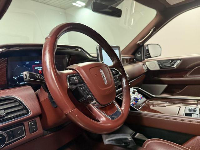 Photo of 2021 Burgundy Velvet Lincoln Navigator