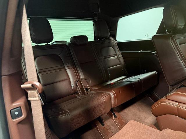 Photo of 2021 Burgundy Velvet Lincoln Navigator