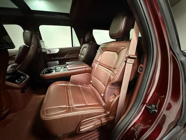 Photo of 2021 Burgundy Velvet Lincoln Navigator