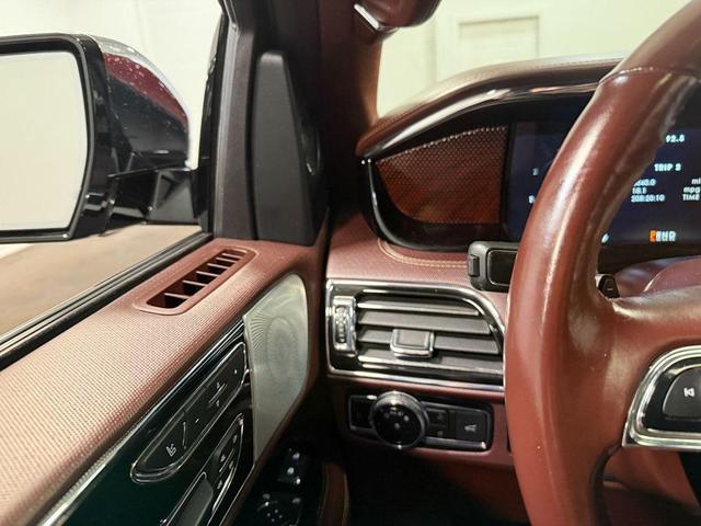 Photo of 2021 Burgundy Velvet Lincoln Navigator