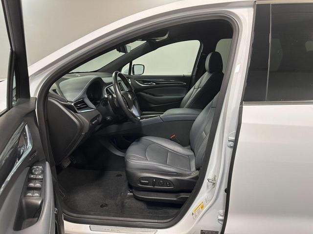 Photo of 2024 Summit White Buick Enclave