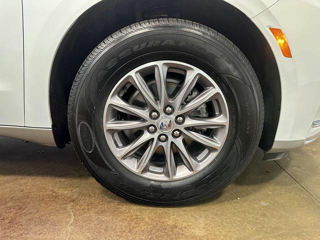 Photo of 2024 Summit White Buick Enclave
