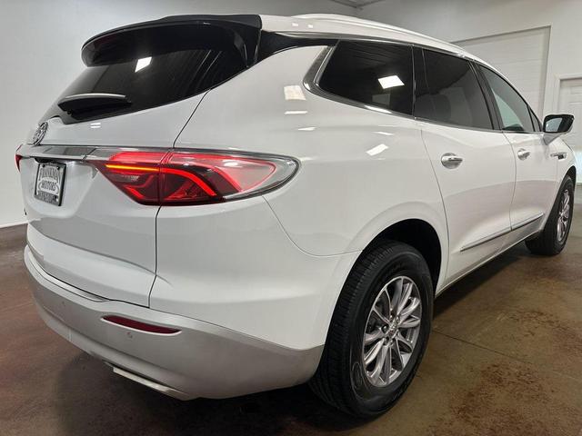 Photo of 2024 Summit White Buick Enclave