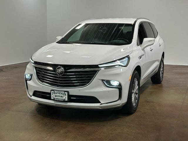 Photo of 2024 Summit White Buick Enclave