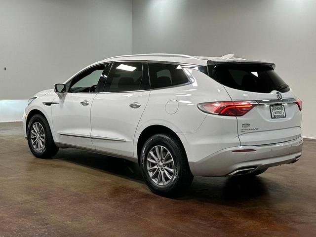 Photo of 2024 Summit White Buick Enclave