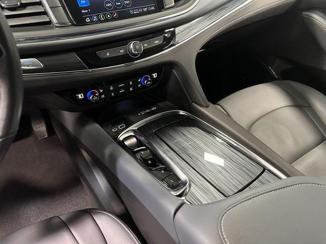 Photo of 2024 Summit White Buick Enclave