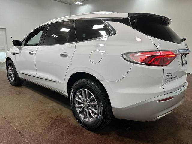 Photo of 2024 Summit White Buick Enclave