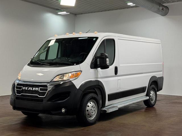 Photo of 2023 Bright White Clearcoat RAM ProMaster 2500
