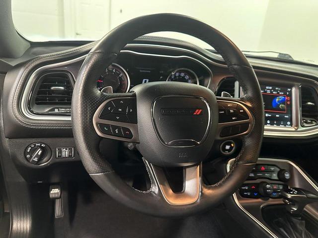 Photo of 2020 Pitch Black Clearcoat Dodge Challenger