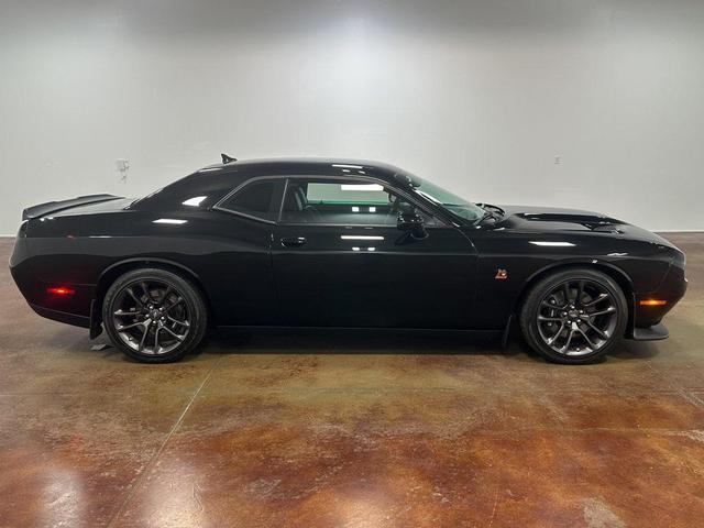 Photo of 2020 Pitch Black Clearcoat Dodge Challenger