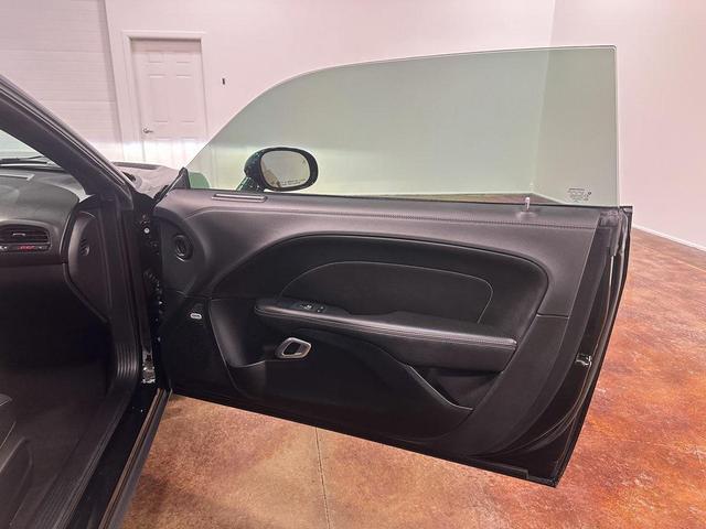 Photo of 2020 Pitch Black Clearcoat Dodge Challenger