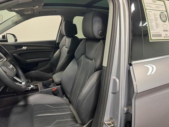 Photo of 2024 Florett Silver Metallic Audi Q5