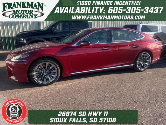 Photo of 2018 Matador Red Mica Lexus LS 500
