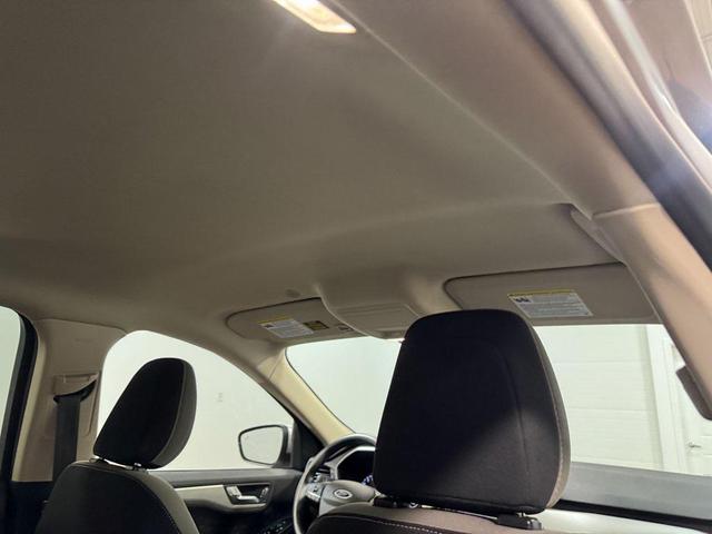 Photo of 2020 Ingot Silver Metallic Ford Escape