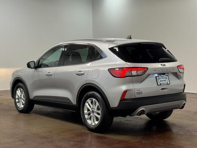Photo of 2020 Ingot Silver Metallic Ford Escape