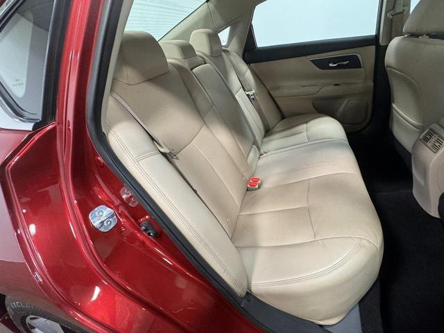 Photo of 2017 Cayenne Red Nissan Altima