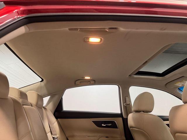 Photo of 2017 Cayenne Red Nissan Altima