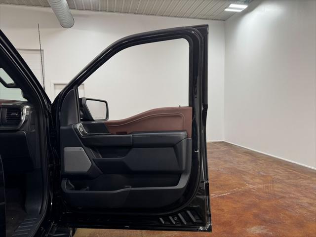 Photo of 2022 Agate Black Metallic Ford F-150