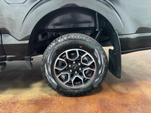 Photo of 2022 Agate Black Metallic Ford F-150