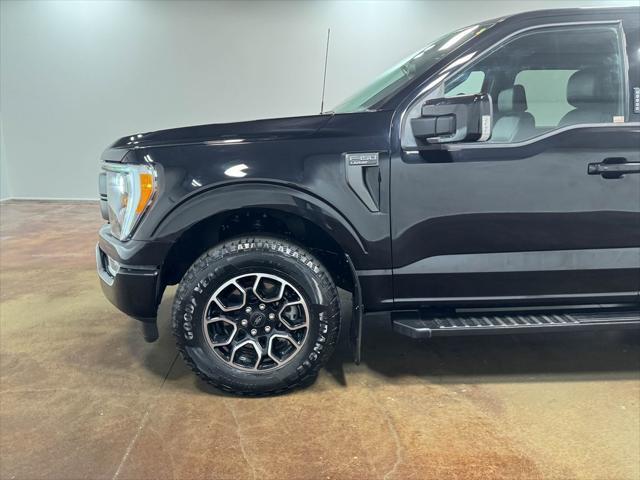 Photo of 2022 Agate Black Metallic Ford F-150