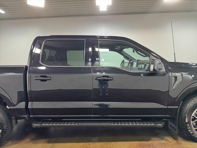 Photo of 2022 Agate Black Metallic Ford F-150