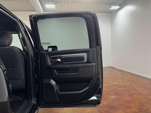 Photo of 2022 Diamond Black Crystal Pearlcoat RAM 1500 Classic