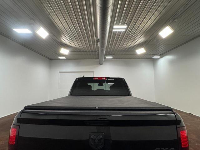 Photo of 2022 Diamond Black Crystal Pearlcoat RAM 1500 Classic