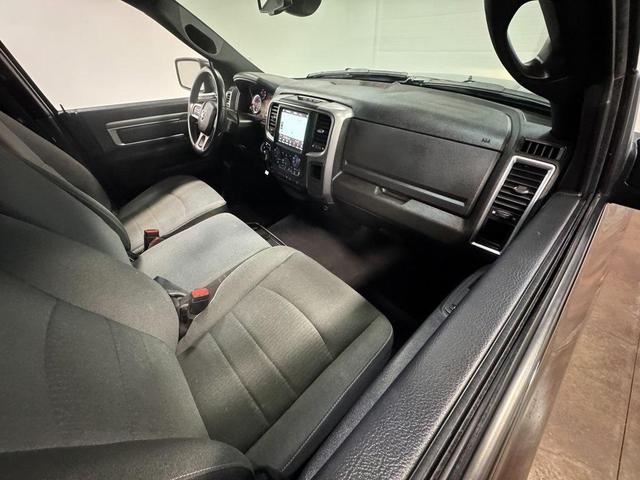 Photo of 2022 Diamond Black Crystal Pearlcoat RAM 1500 Classic