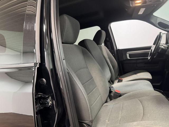 Photo of 2022 Diamond Black Crystal Pearlcoat RAM 1500 Classic