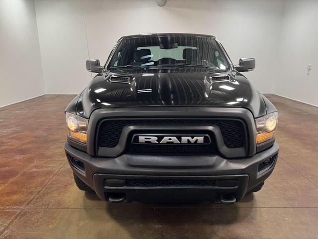 Photo of 2022 Diamond Black Crystal Pearlcoat RAM 1500 Classic