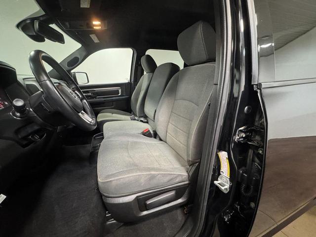 Photo of 2022 Diamond Black Crystal Pearlcoat RAM 1500 Classic