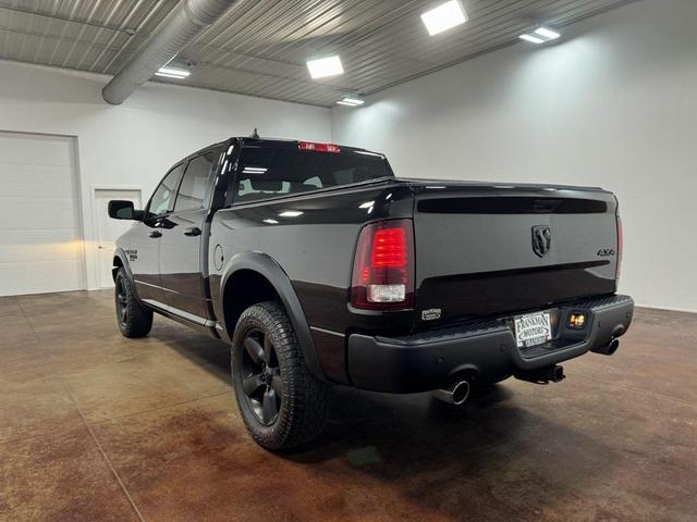 Photo of 2022 Diamond Black Crystal Pearlcoat RAM 1500 Classic