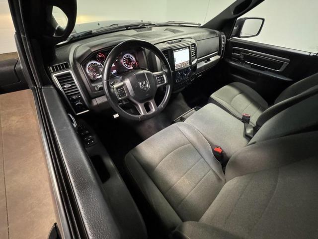 Photo of 2022 Diamond Black Crystal Pearlcoat RAM 1500 Classic