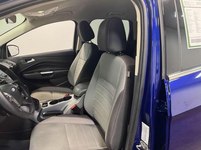 Photo of 2016 Deep Impact Blue Ford Escape