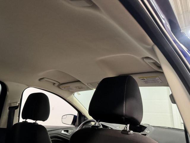 Photo of 2016 Deep Impact Blue Ford Escape