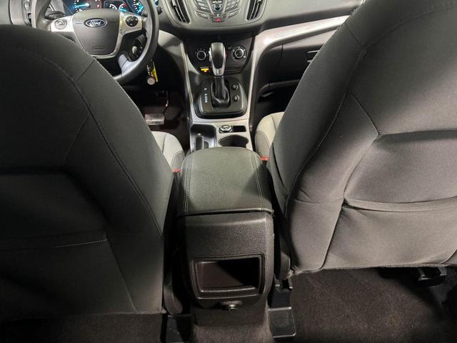 Photo of 2016 Deep Impact Blue Ford Escape