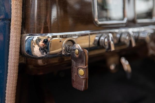 Photo of 1950 Blue Dodge Meadowbrook