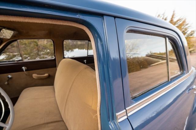 Photo of 1950 Blue Dodge Meadowbrook