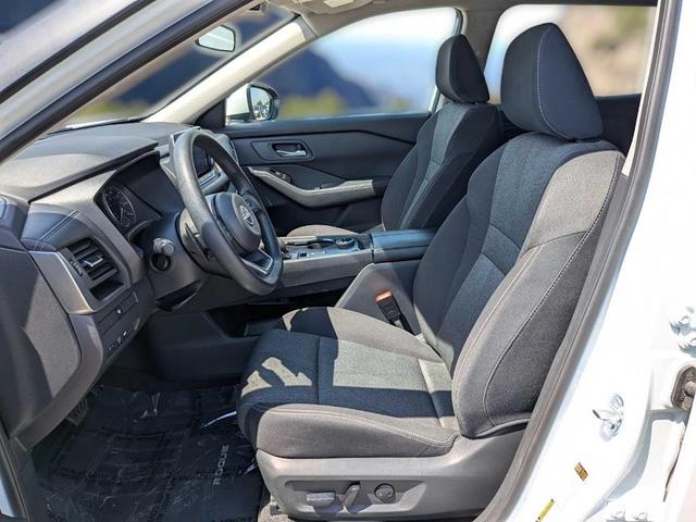 Photo of 2024 Everest White P Nissan Rogue