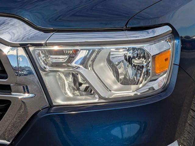 Photo of 2023 Patriot Blue Pearlcoat RAM 1500