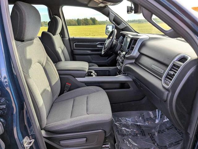 Photo of 2023 Patriot Blue Pearlcoat RAM 1500