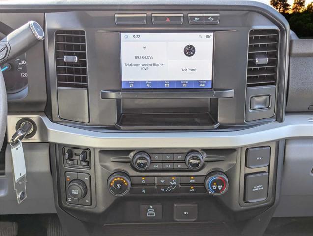 Photo of 2024 Oxford White Ford F-350