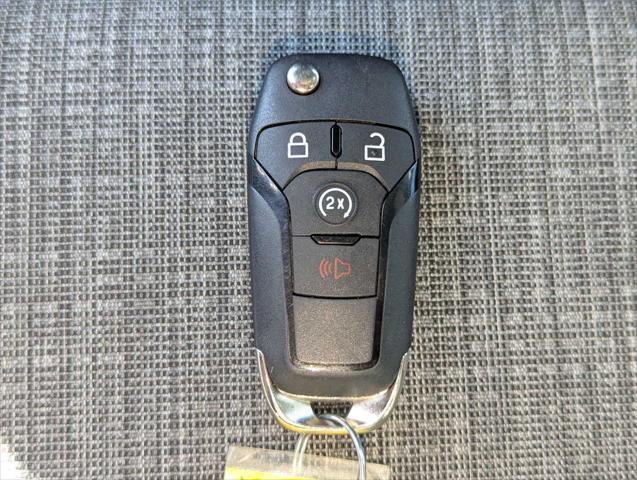 Photo of 2024 Oxford White Ford F-350