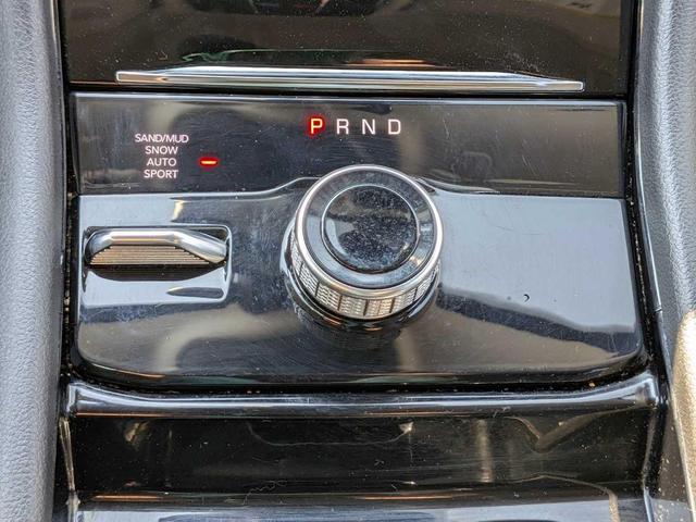 Photo of 2023 Bright White Clearcoat Jeep Grand Cherokee