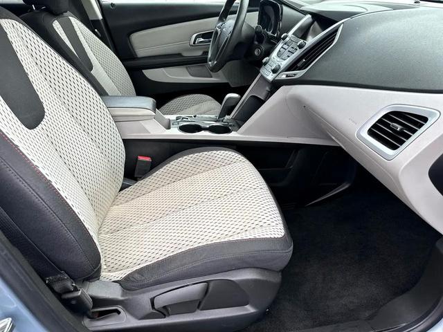 Photo of 2015 Light Blue GMC Terrain