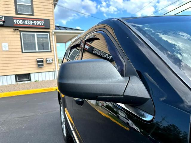 Photo of 2006 Black Clearcoat Jeep Grand Cherokee