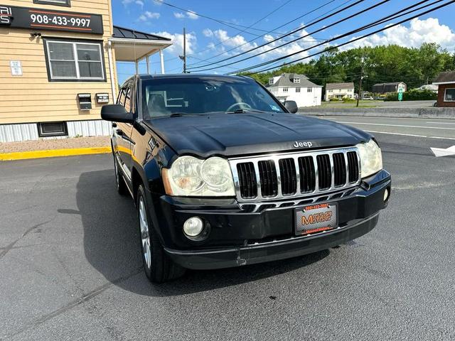 Photo of 2006 Black Clearcoat Jeep Grand Cherokee
