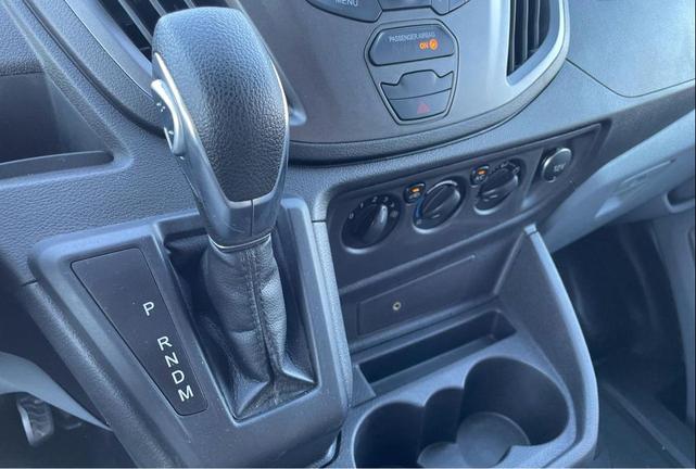 Photo of 2019 Oxford White Ford Transit-250