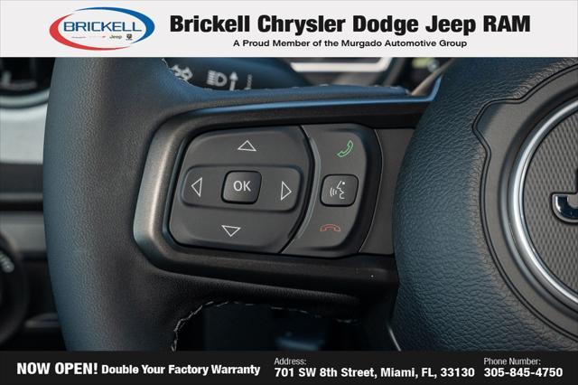 Photo of 2025 Black Clearcoat Jeep Wrangler